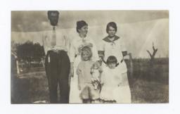 Family Photo, Couple with Three Girls, Outside
