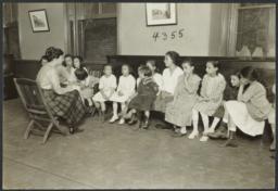 Mulberry Health Center Album -- Class in Nutrition