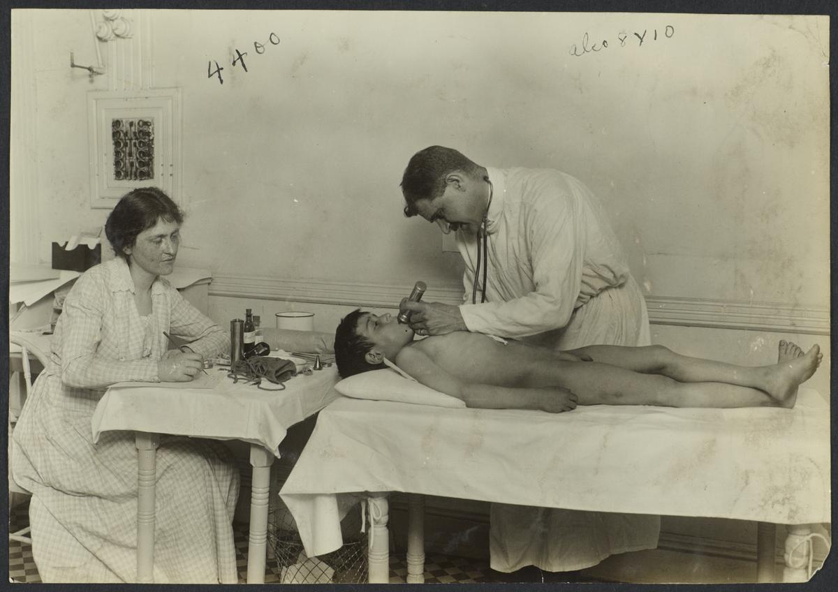 Mulberry Health Center Album Doctor Examining Boy Community